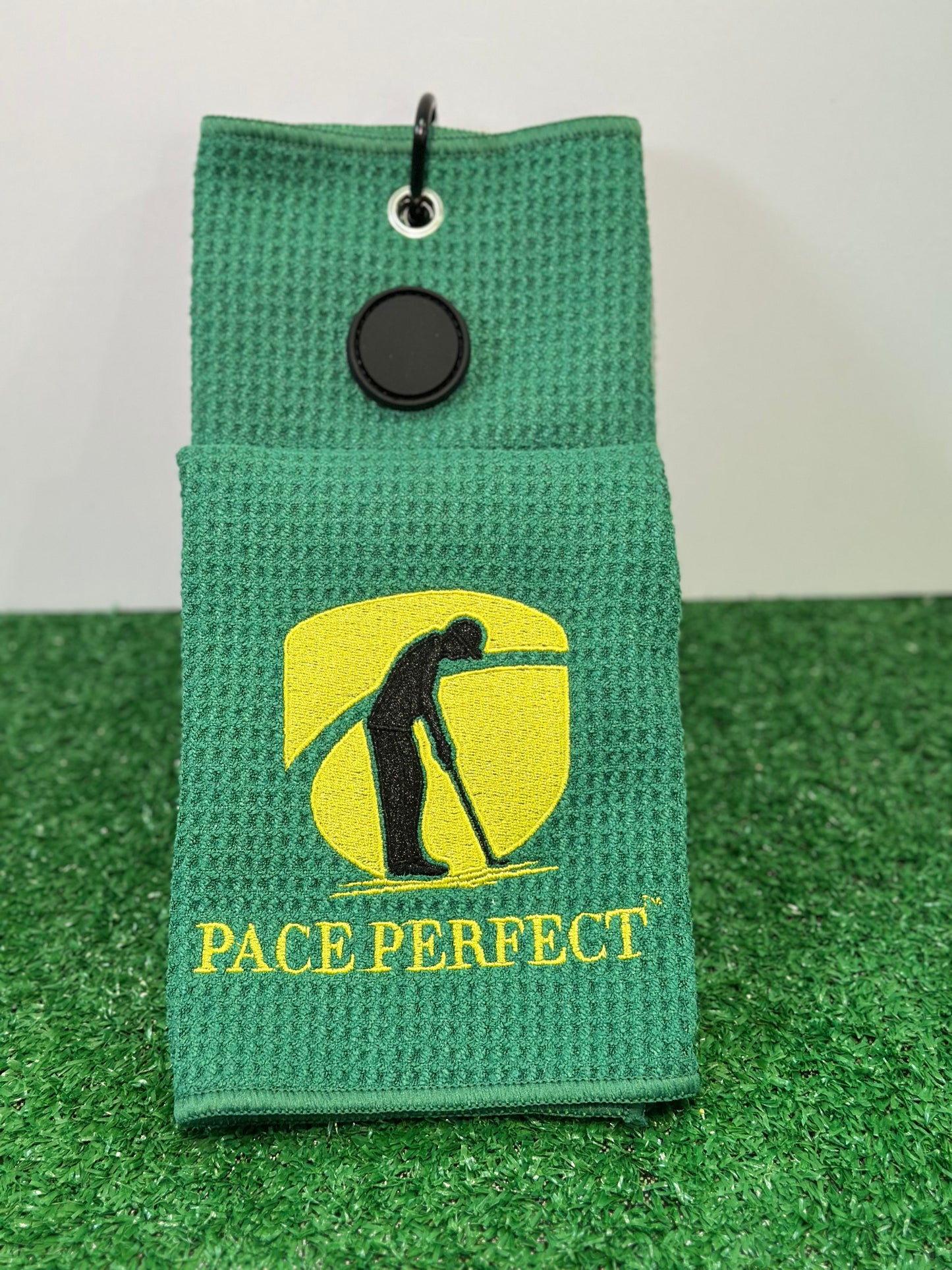 Pace Perfect™ Magnetic Microfiber Golf Towel